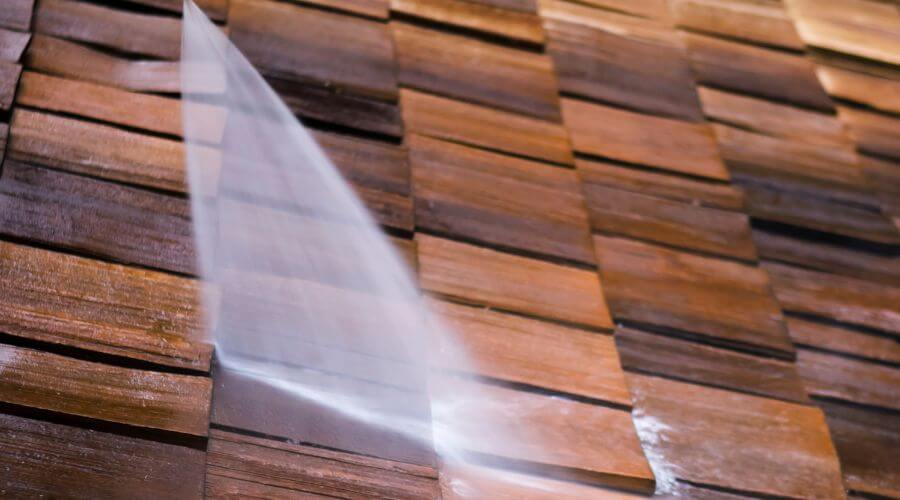 Expert flood damage restoration services in Derry, NM